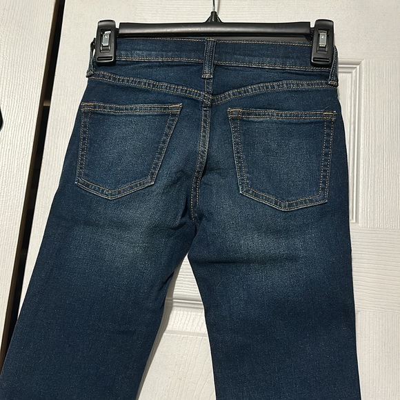 Boy's Old Navy Kids Straight Leg Built-In-Flex Jeans in "Bay" - Picture 6 of 8